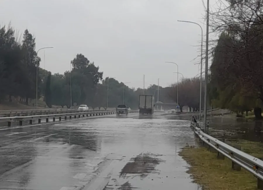 circunvalación lluvia indundada