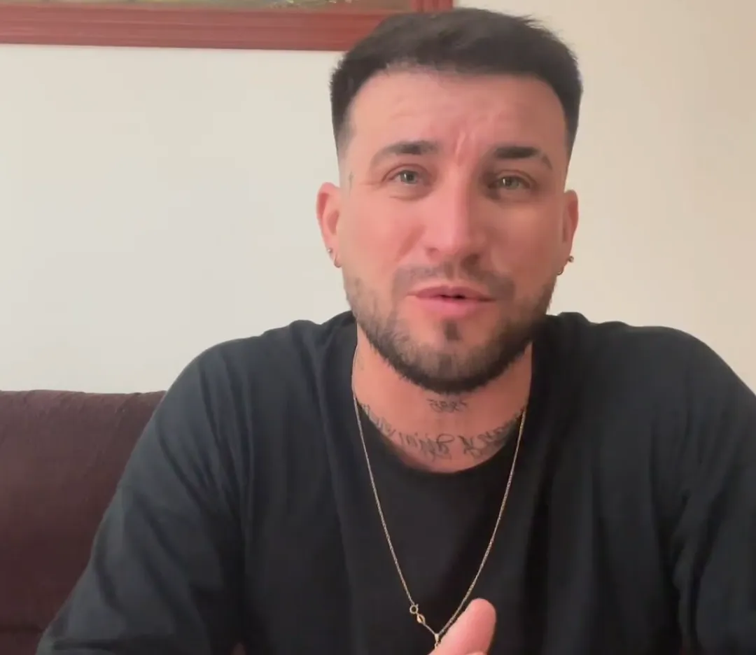 hugo flores de Omega