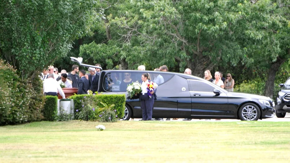 lanata funeral