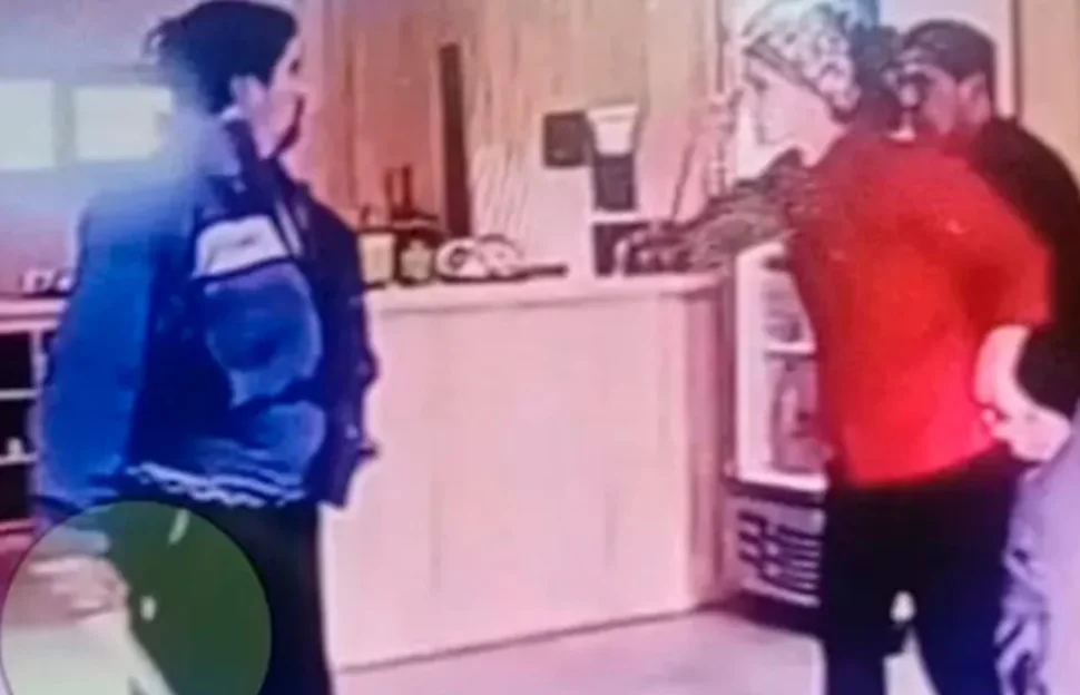 Pelea intendentes