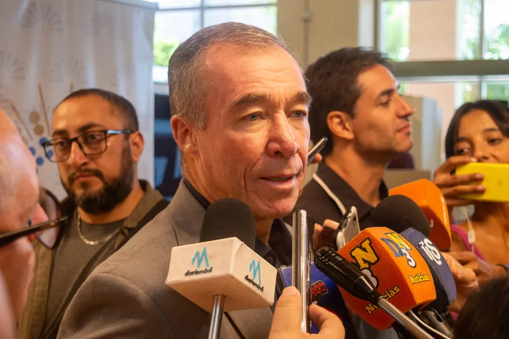 bfcbd59f-cfa7-481f-b520-b8b45702230b