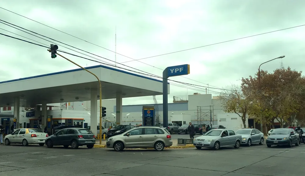 fila nafta