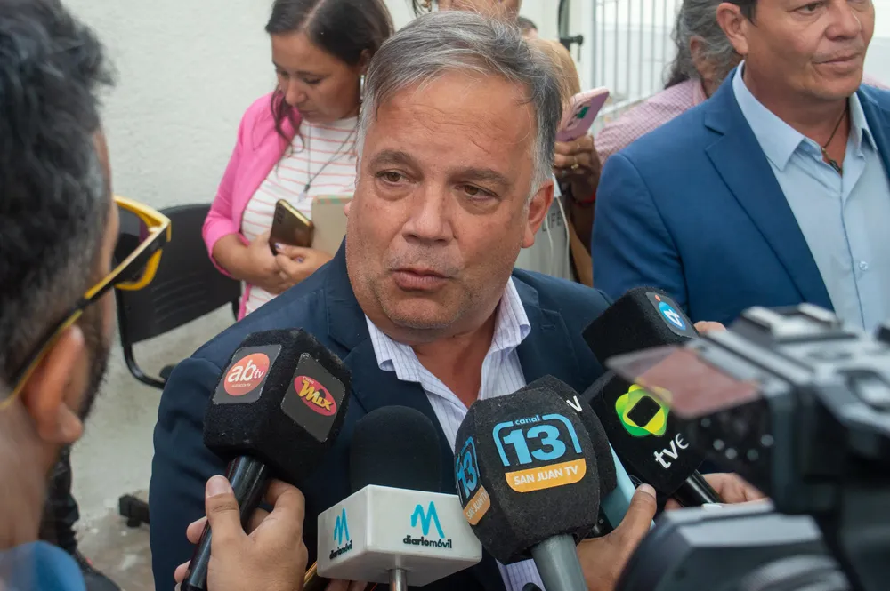 b9da7f83-5d5c-46e8-b8c4-2f1e5c1f4c56