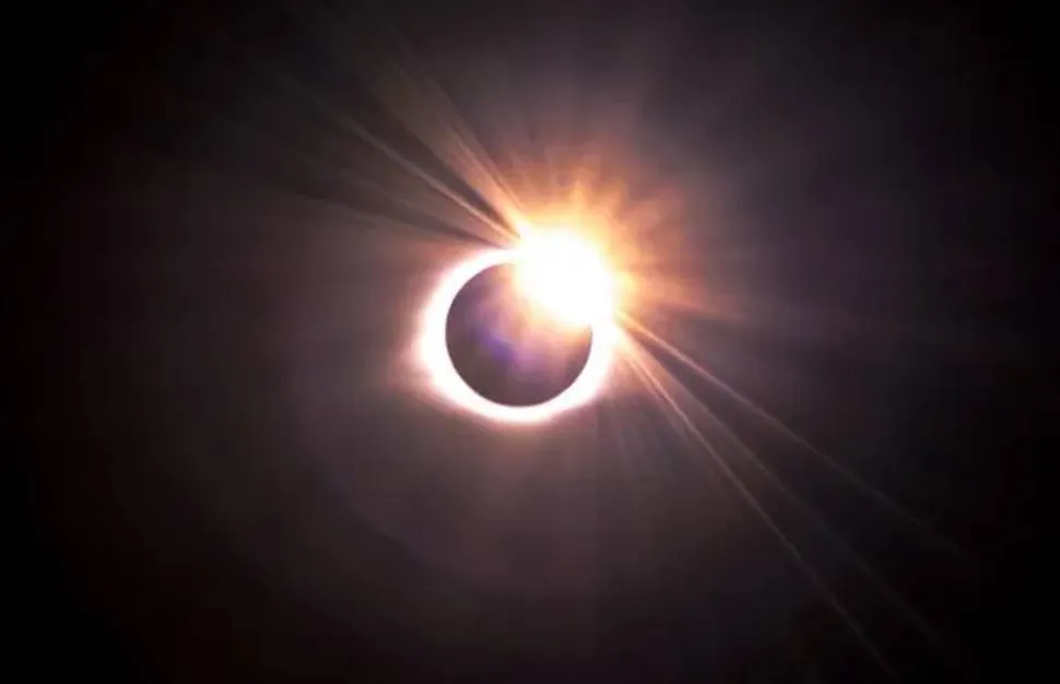 Eclipse solar