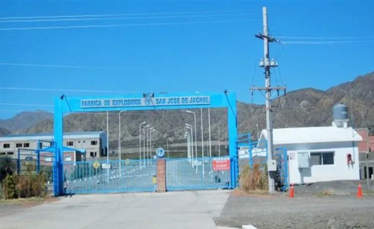 Fábrcia de explosivos militares