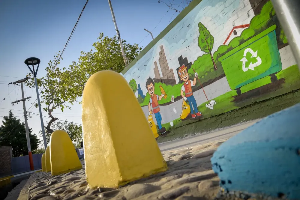 12ab820c-4cf6-4aef-879c-5ac43008056f