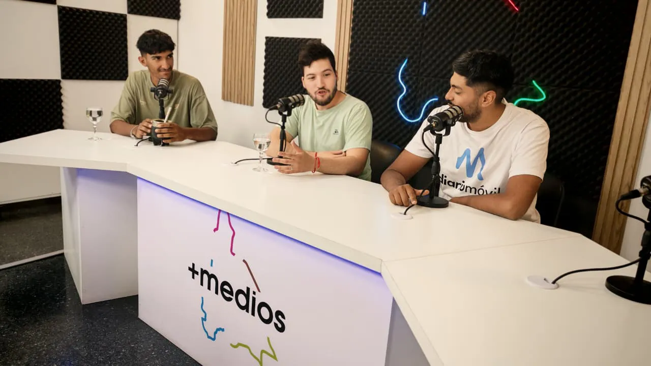 WhatsApp Image 2025-11-25 at 9.00.35 PM