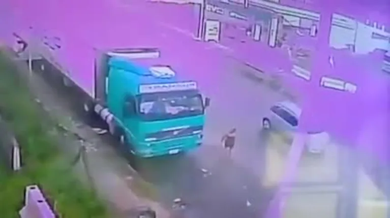 https___thumbs.vodgc.net_1-14-f8gblt1766601077905_240P