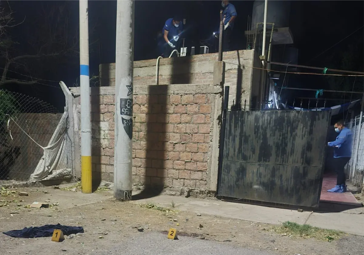 policía madrugada rwson