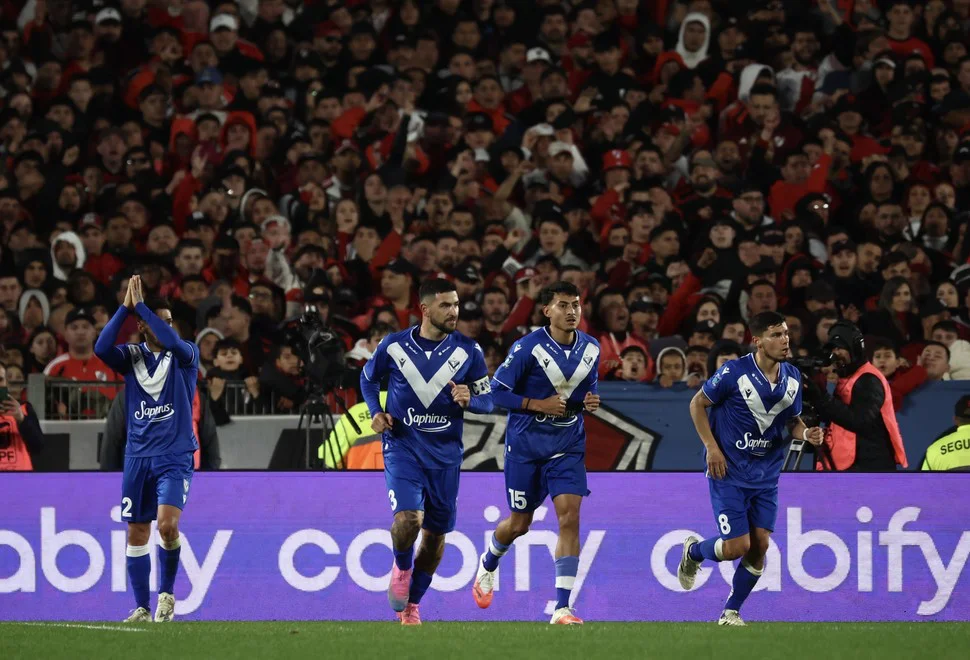 Lanzini gol a River
