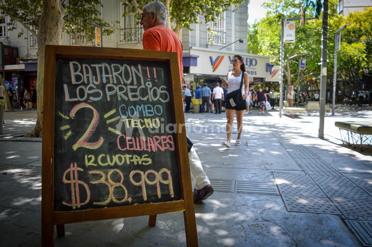 comercio celulares peatonal