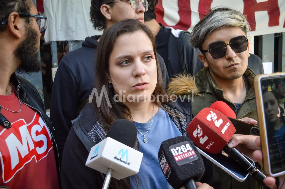 616ad2d3-f896-498c-a9bf-1e6bf1345621