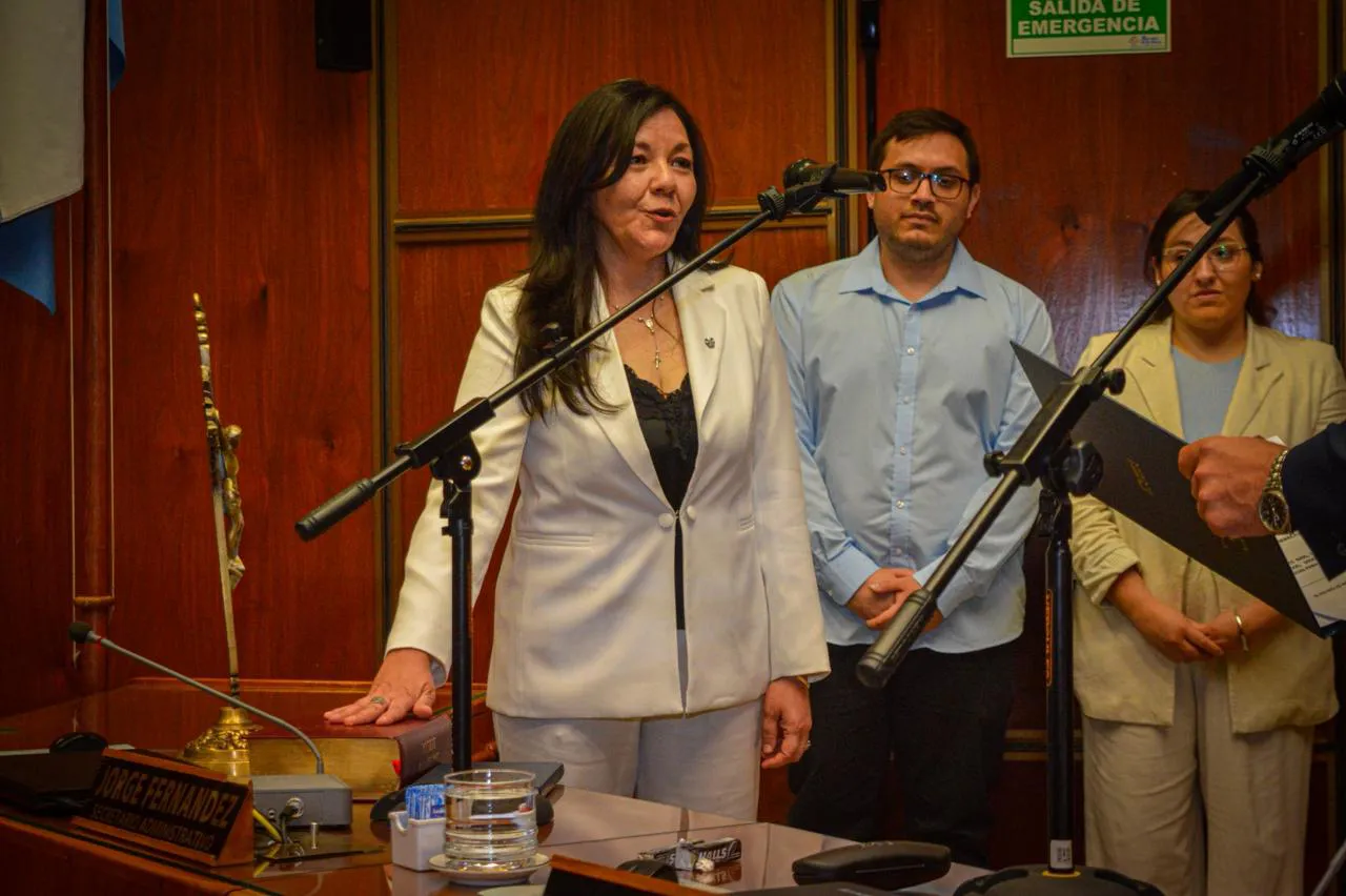 6bc05eee-c987-41d1-8f08-92450d477ee7