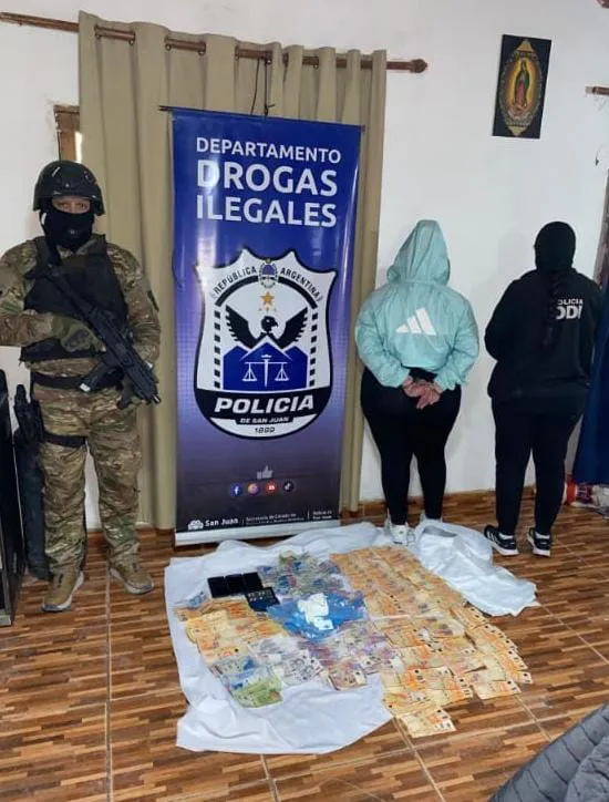 WhatsApp Image 2025-12-02 at 08.46.43