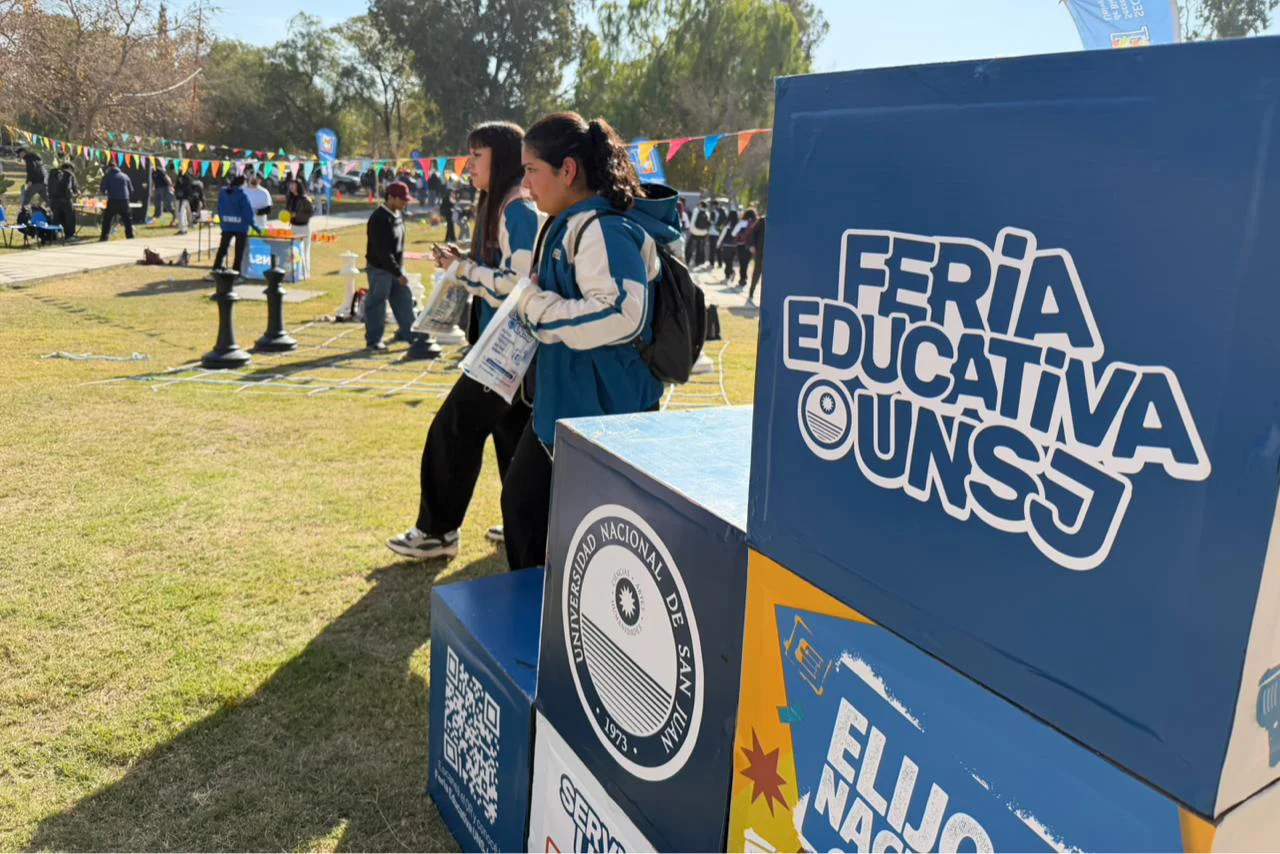 Pese al paro, la UNSJ abrió sus puertas con la Feria Educativa y ...