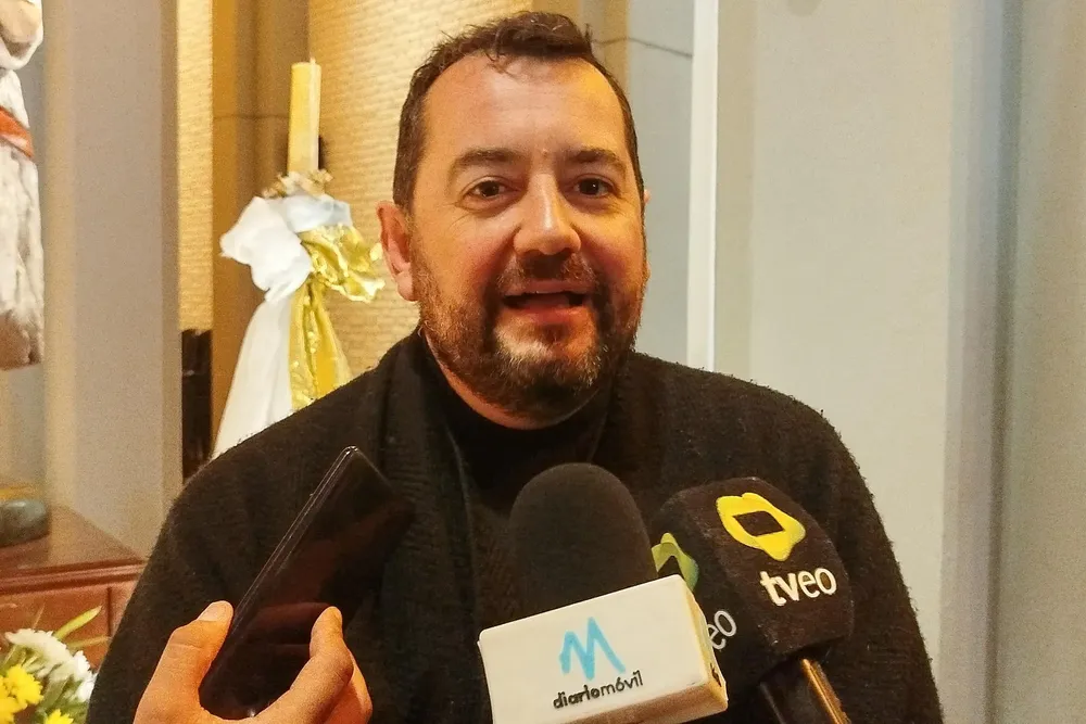 a805510a-b14b-4b71-b20d-0e0335f3a37d