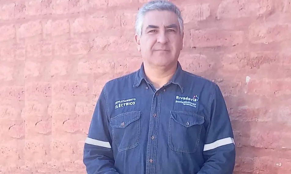 trabajador rivadavia plata