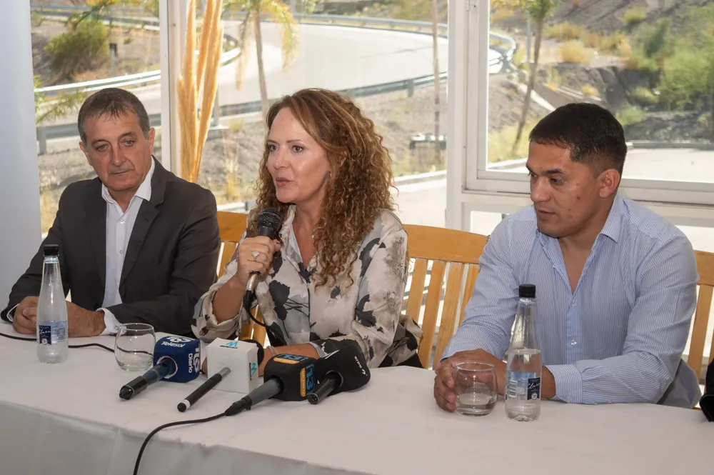 WhatsApp Image 2025-02-21 at 10.28.43