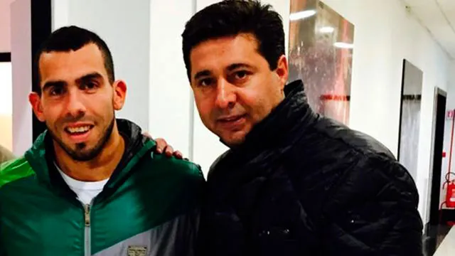 Tevez y Angelici