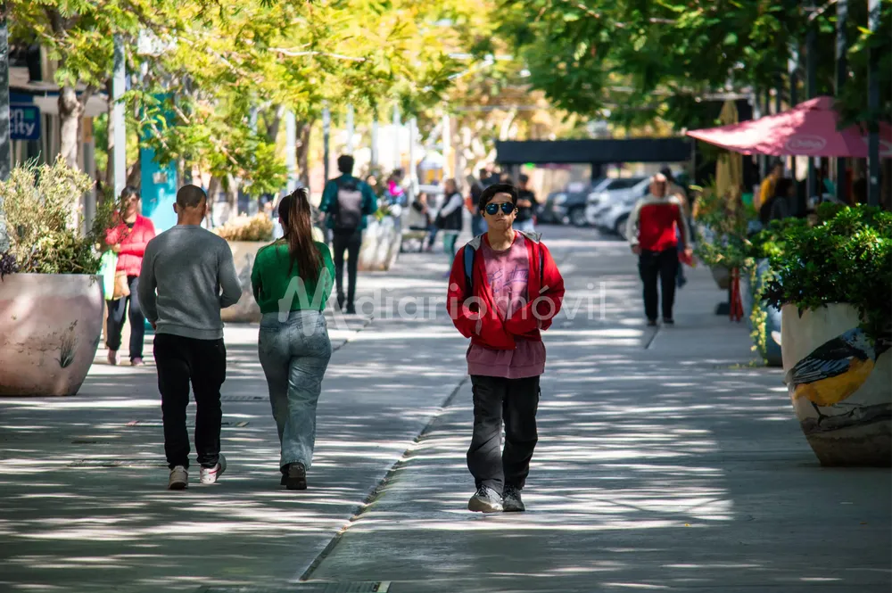 peatonal comercio fresco sol San Juan