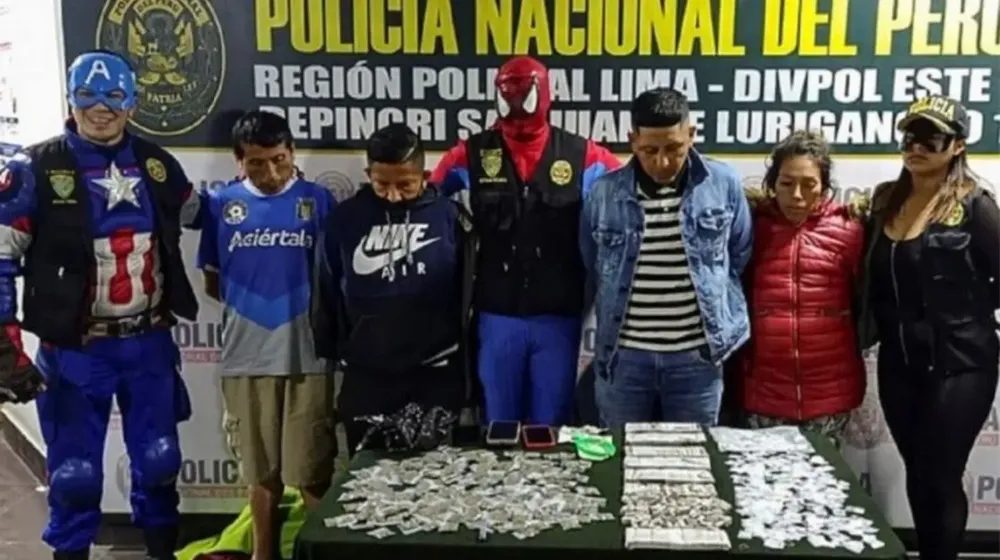 policias advenger