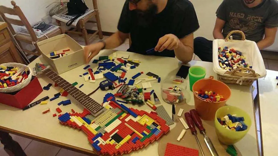 guitarlego