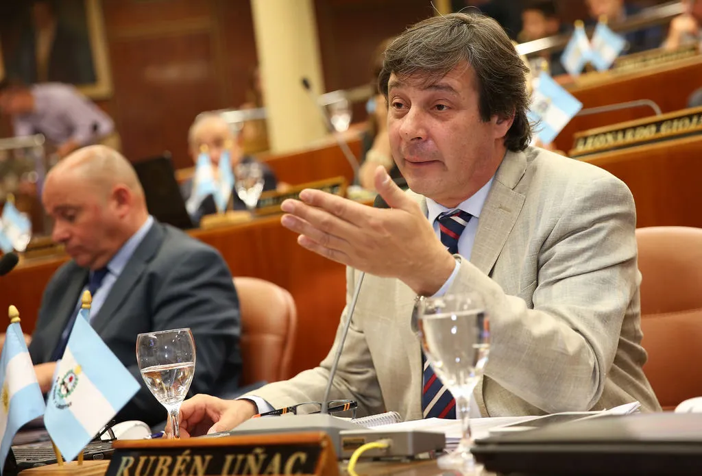 ruben-uñac-legislatura (2)