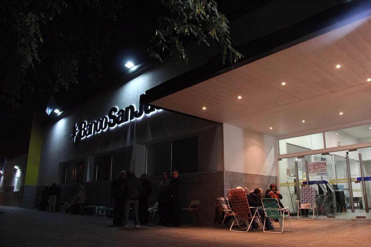 fila_banco1