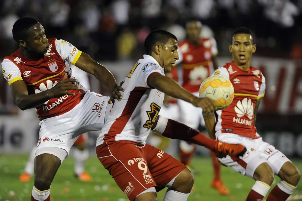 Huracan-Independiente-SF-1