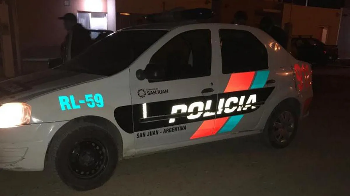 policia-patrullero