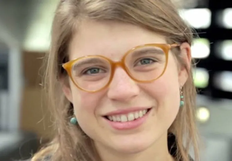 deflina-rossi-06.jpg_973718260