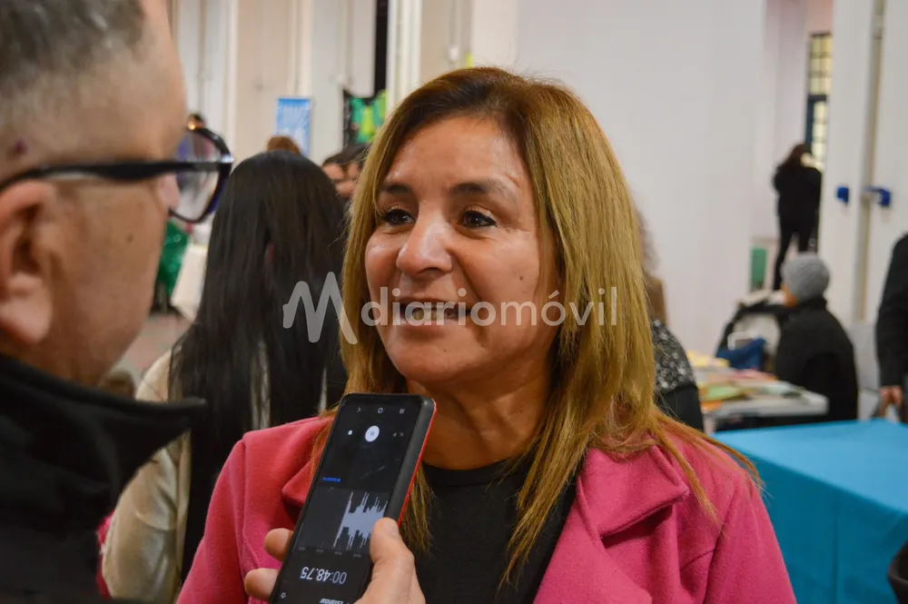 e66f7088-2a98-4c17-bdea-806939395532