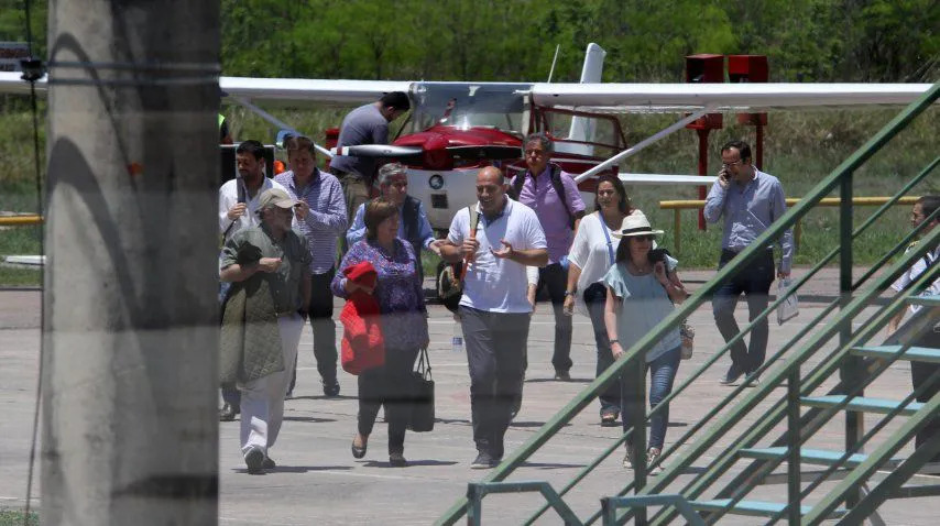 Arriban a Jujuy Martiniano Molina, Eduardo Amadeo y comitiva.