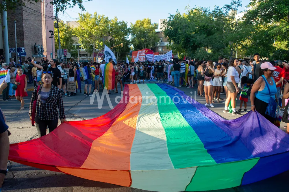 marcha orgullo milei 1