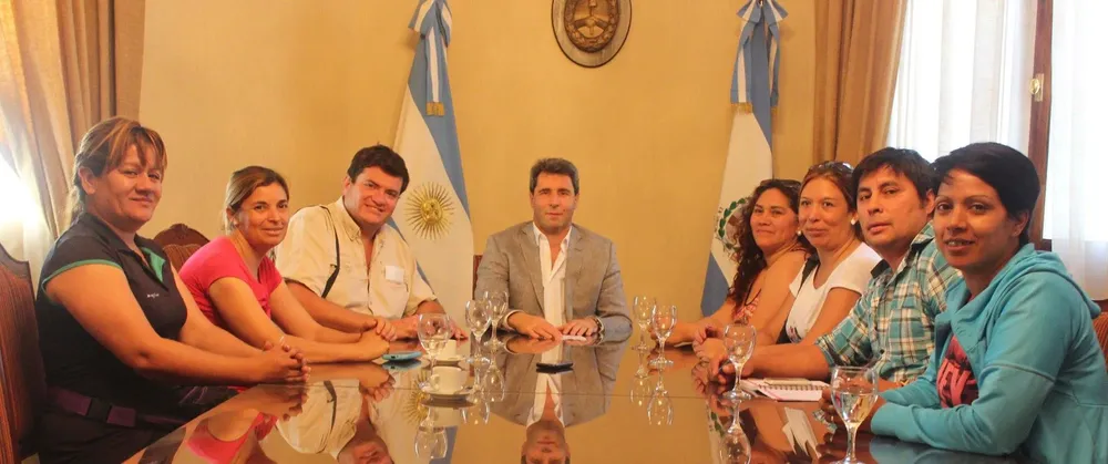 uñac_amasdecasa