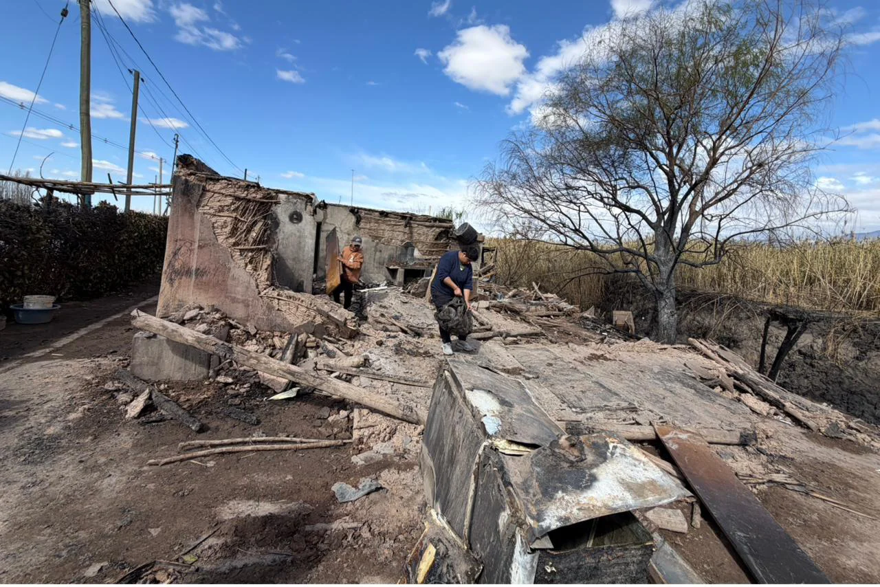 incendio viento zonda ruinas familias pérdidas