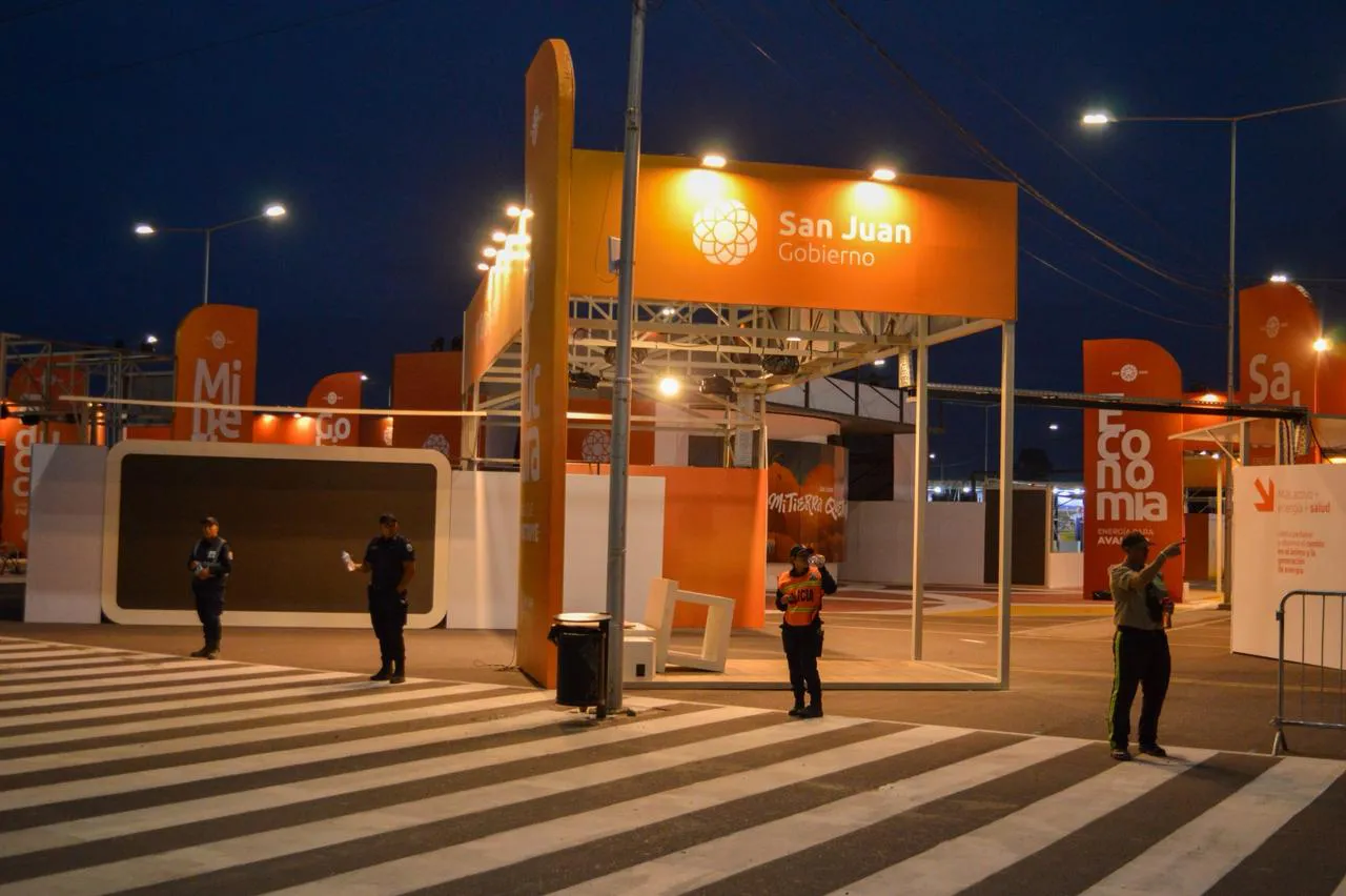 f6552989-703c-4869-9f50-2eb48aa3e0da