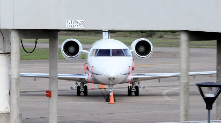 Avión en el que llegó Macri a Jujuy.