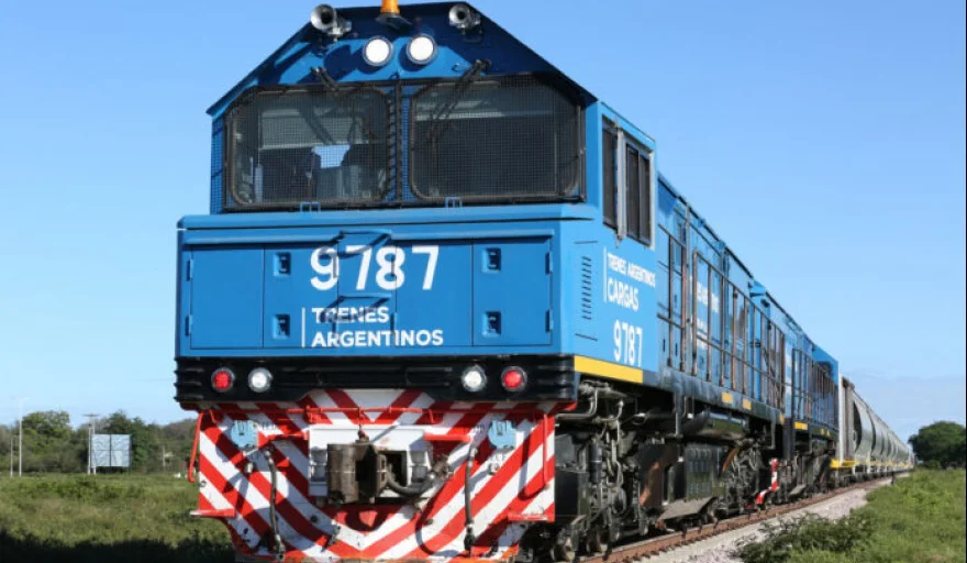 20241024083512_tren-belgrano-cargas-696x464