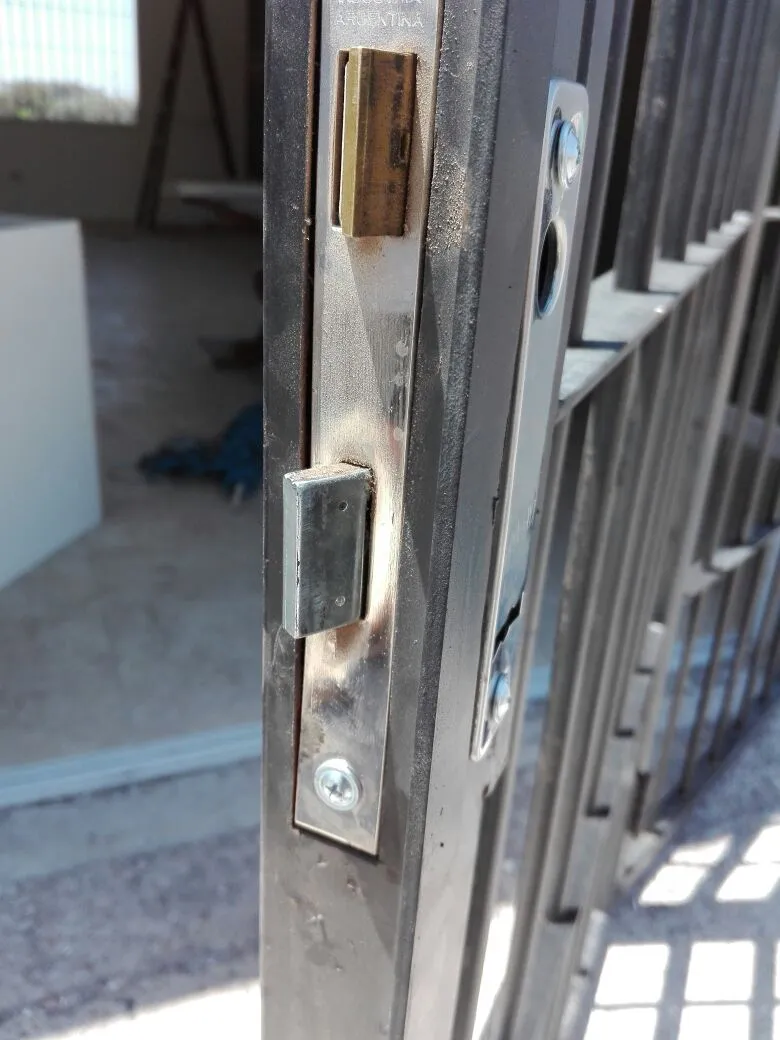 puerta rota
