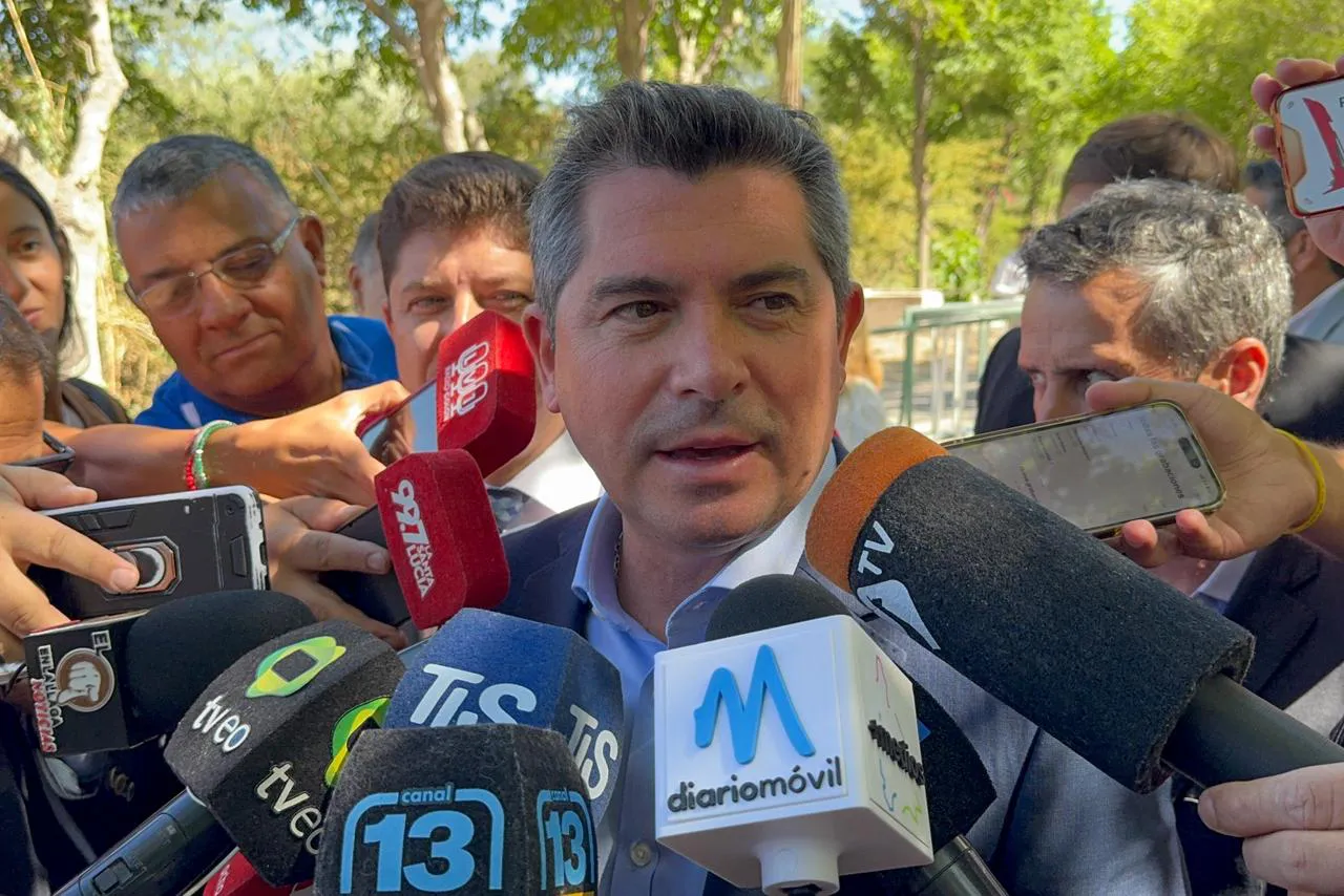 b2c5e886-349b-4b8a-b0ac-376eae17506f