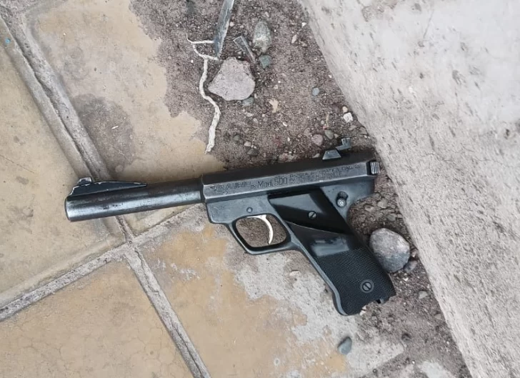 arma-robo-detenido-728x529