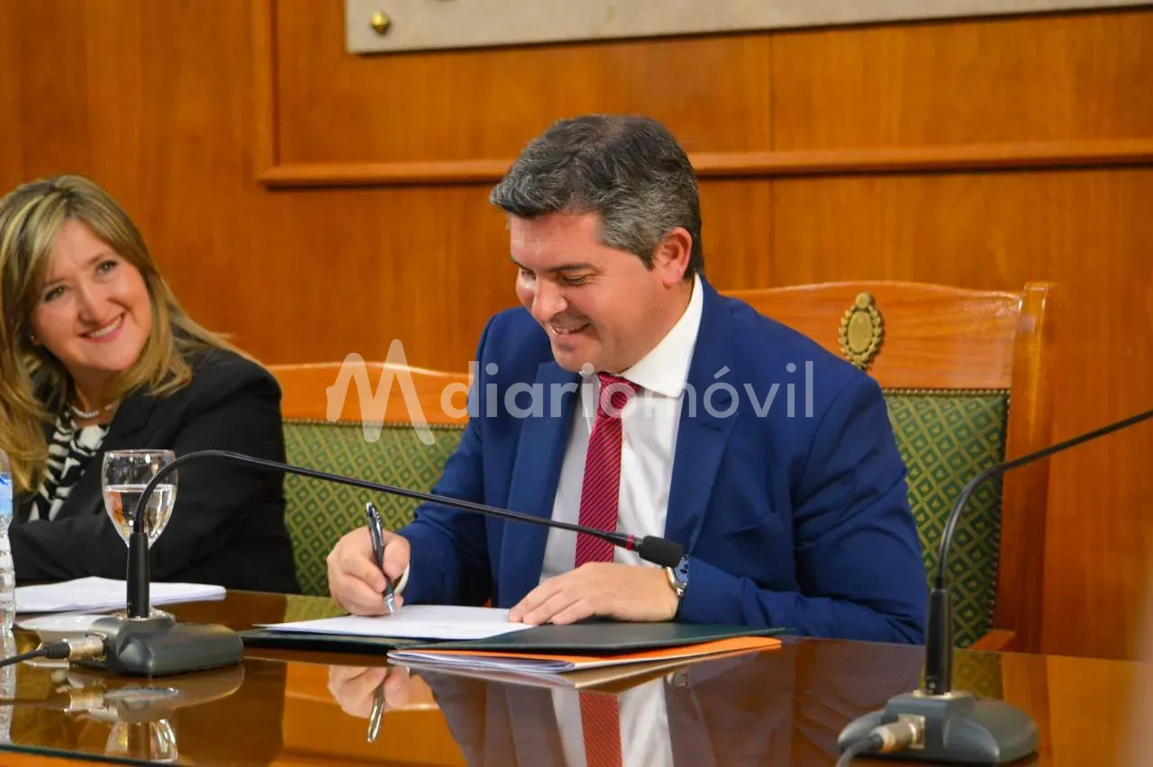 fa8df704-ef72-4d4a-8431-9b4341d34bc2