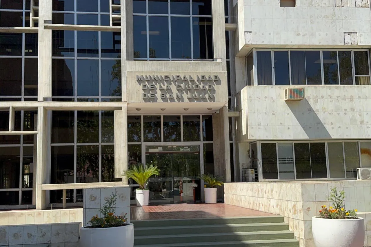 051fcb5a-d495-4362-8a55-adc363b558db