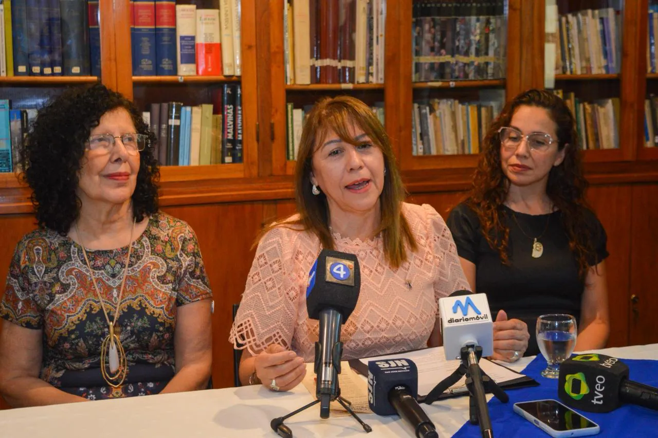 1c05b676-9972-40bf-a971-bcc86c021563