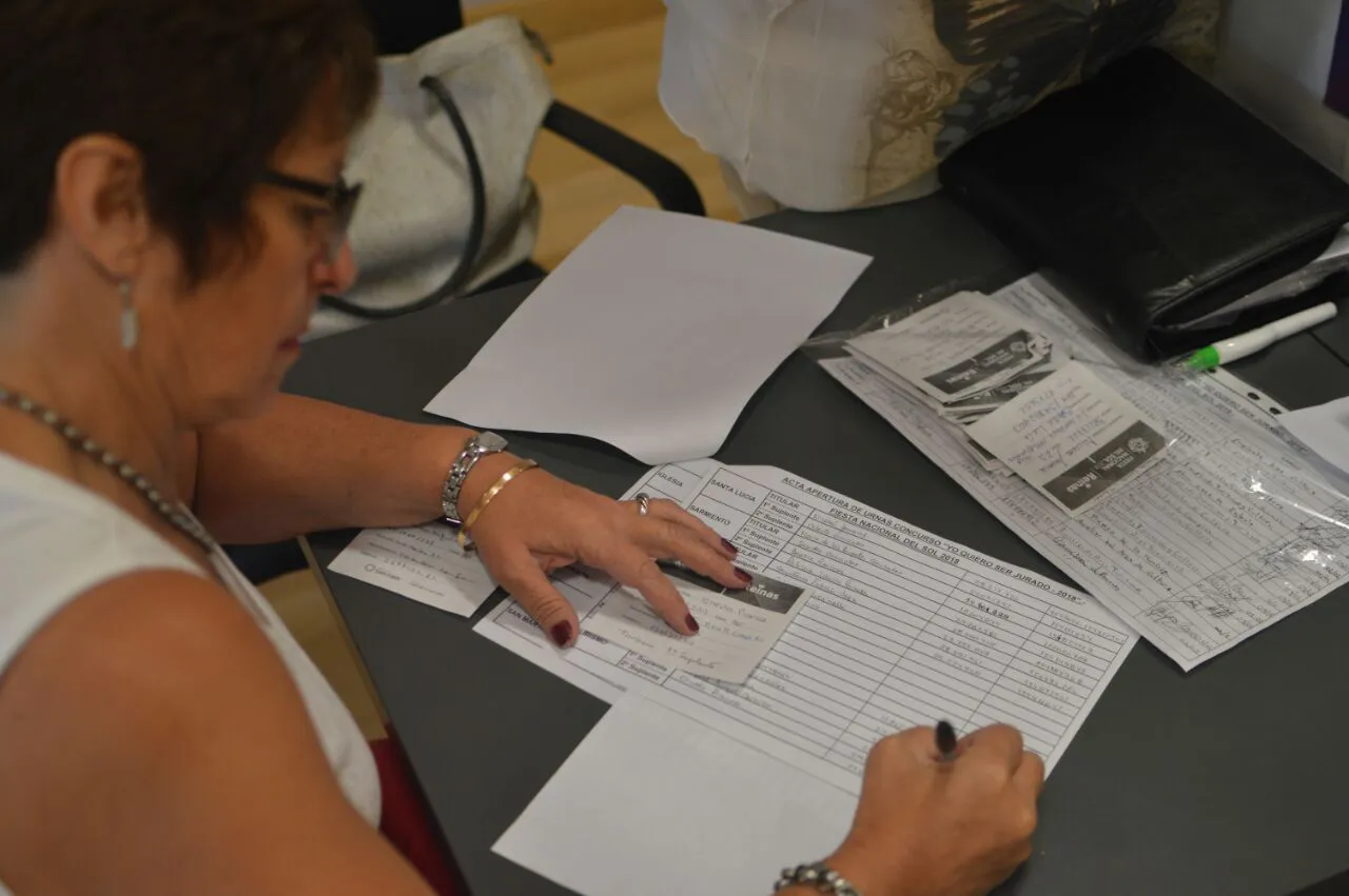 jurado fiesta del sol urnas (2)