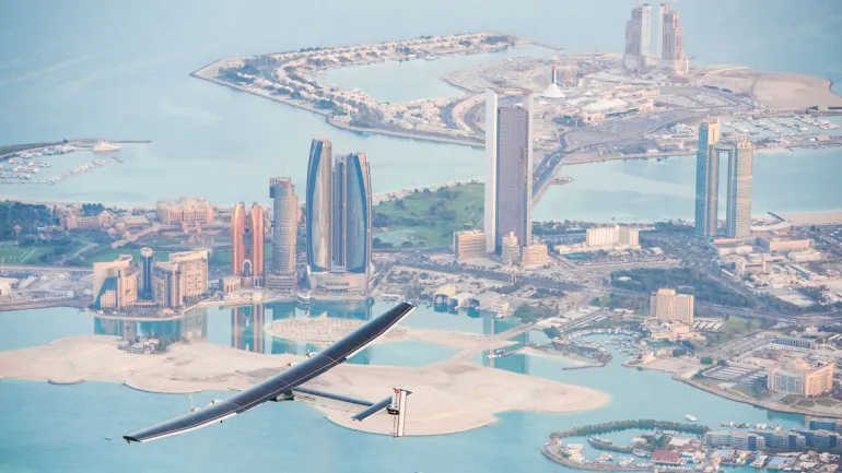 avión solar