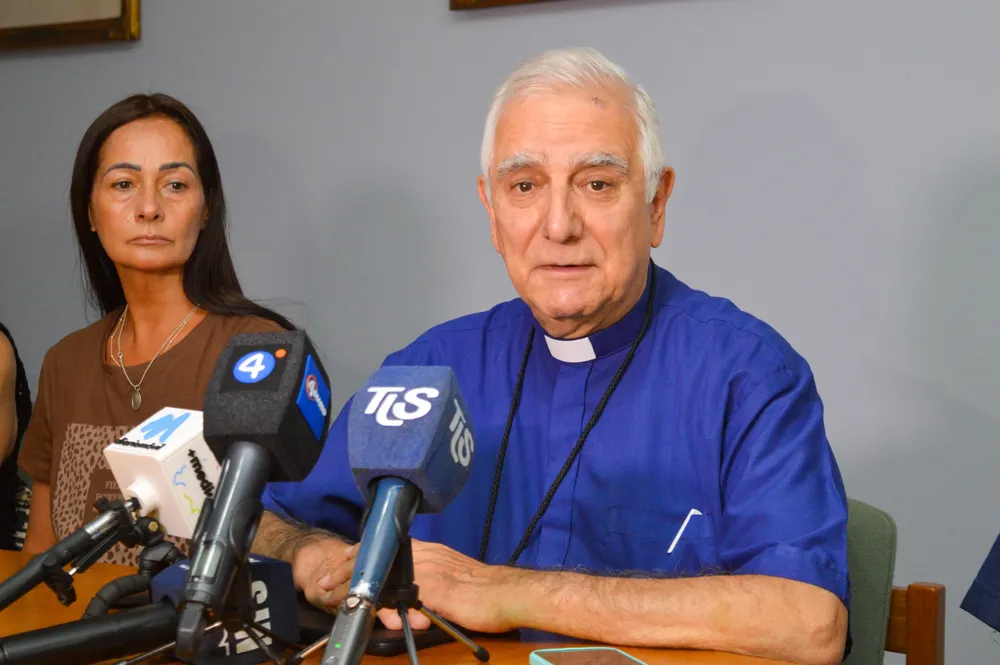 d5ab002d-e0f0-4ddc-bbdb-5c23f83a5230