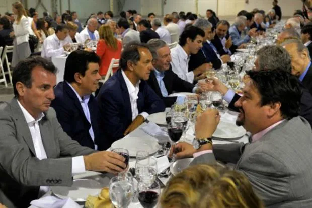 gobernadores-almuerzo