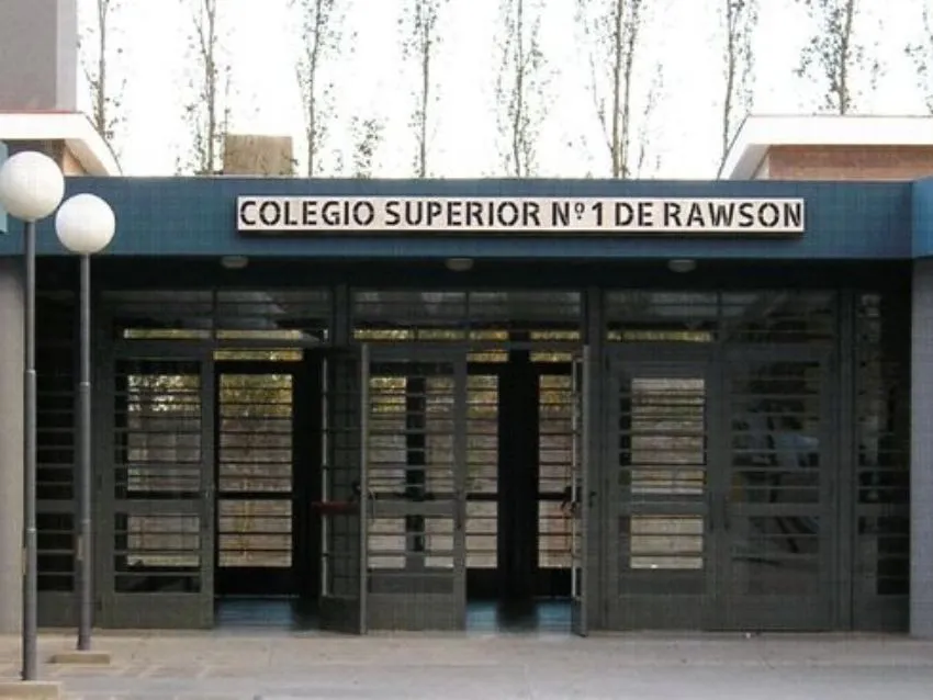 colegio superior nº1 de rawson